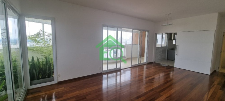 Imagem Apartamento com 3 Quartos à Venda, 195 m² em Vila Sofia - São Paulo