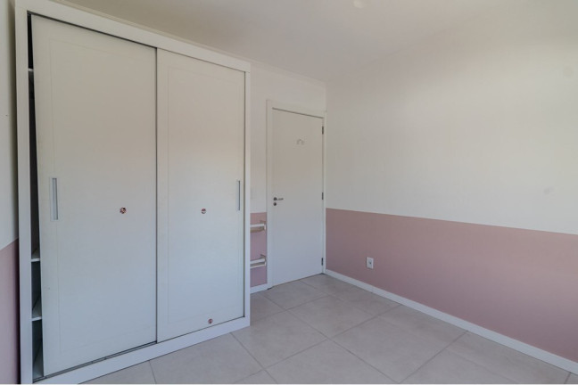 Imagem Imóvel com 2 Quartos à Venda, 65 m² em Jardim São Pedro - Porto Alegre Imagem Imóvel com 2 Quartos à Venda, 65 m² em Jardim São Pedro - Porto Alegre