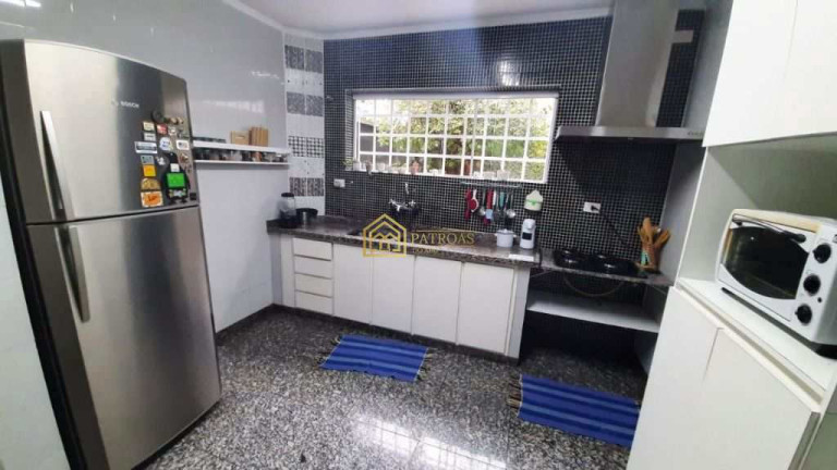 Imagem Casa com 3 Quartos à Venda, 300 m² em Vila Pires - Santo André Imagem Casa com 3 Quartos à Venda, 300 m² em Vila Pires - Santo André