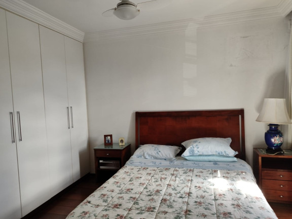 Imagem Casa com 3 Quartos à Venda, em Itaigara - Salvador Imagem Casa com 3 Quartos à Venda, em Itaigara - Salvador