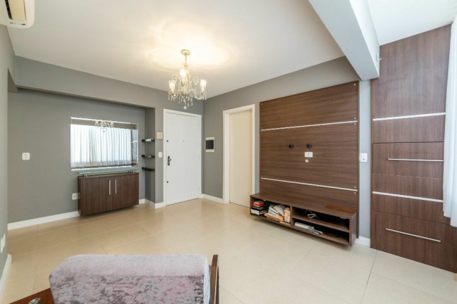Imagem Apartamento com 2 Quartos à Venda, 63 m² em Jardim Botânico - Porto Alegre Imagem Apartamento com 2 Quartos à Venda, 63 m² em Jardim Botânico - Porto Alegre