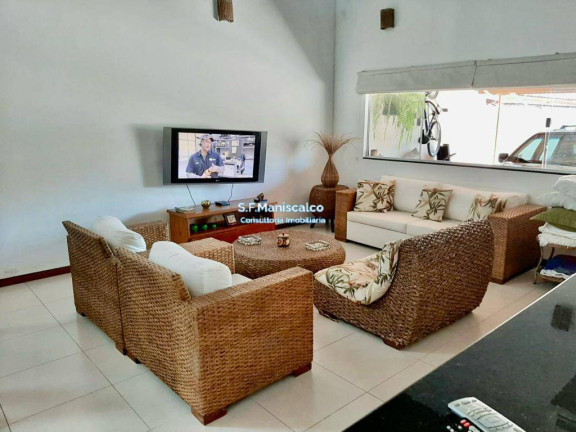 Imagem Casa com 4 Quartos à Venda, 342 m² em Toninhas - Ubatuba