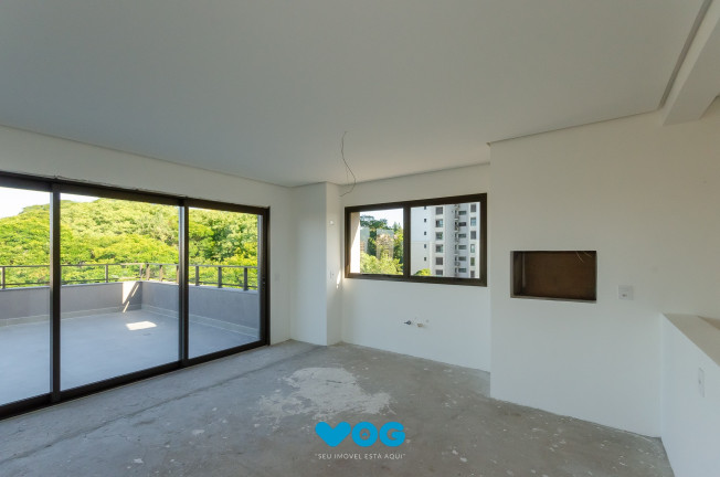 Imagem Imóvel com 3 Quartos à Venda, 252 m² em Três Figueiras - Porto Alegre