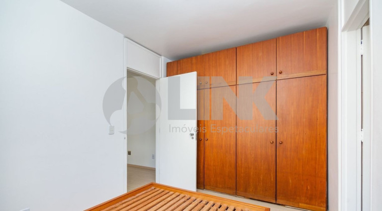 Imagem Apartamento com 1 Quarto à Venda, 36 m² em Higienópolis - Porto Alegre Imagem Apartamento com 1 Quarto à Venda, 36 m² em Higienópolis - Porto Alegre