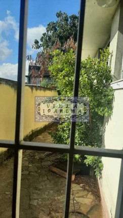 Imagem Imóvel com 6 Quartos à Venda, 242 m² em Santa Teresa - Rio De Janeiro Imagem Imóvel com 6 Quartos à Venda, 242 m² em Santa Teresa - Rio De Janeiro