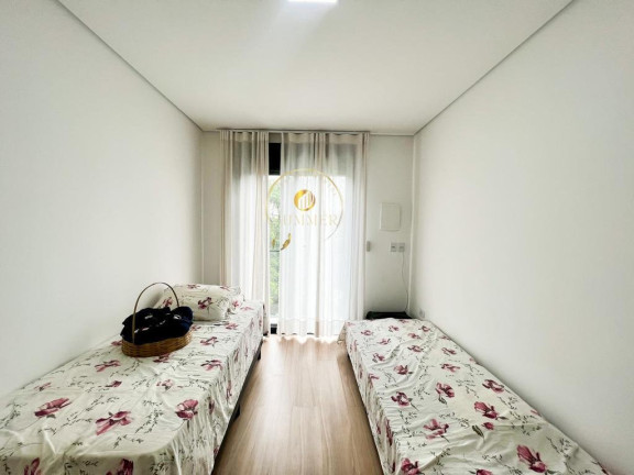 Imagem Casa com 3 Quartos à Venda, 250 m² em Jardim Das Cerejeiras - Arujá Imagem Casa com 3 Quartos à Venda, 250 m² em Jardim Das Cerejeiras - Arujá