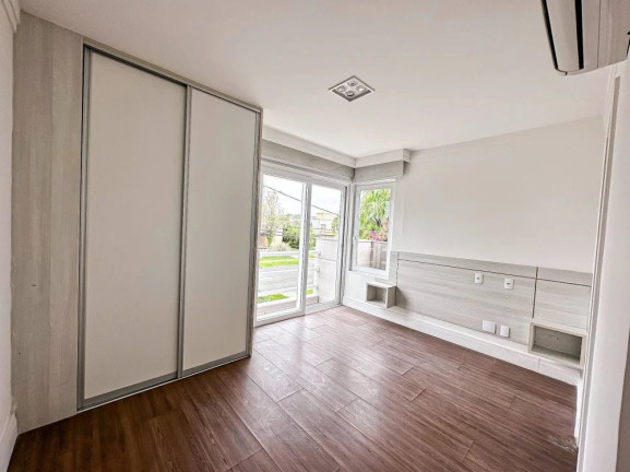 Imagem Casa com 5 Quartos à Venda, 465 m² em Chapéu Do Sol - Porto Alegre