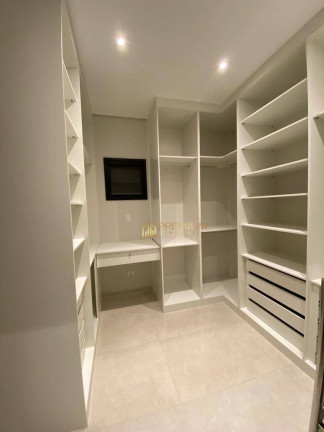 Imagem Sobrado com 3 Quartos à Venda, 192 m² em Jardim Jacinto - Jacareí