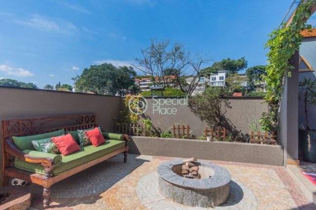 Imagem Casa com 4 Quartos à Venda, 606 m² em Pacaembu - São Paulo Imagem Casa com 4 Quartos à Venda, 606 m² em Pacaembu - São Paulo