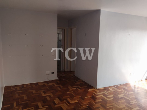 Imagem Apartamento com 2 Quartos à Venda, 70 m² em Aclimação - São Paulo