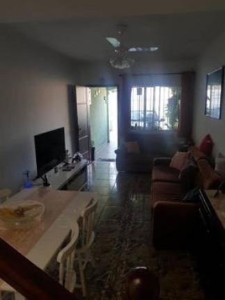 Imagem Casa com 2 Quartos à Venda, 83 m² em Flórida - Praia Grande