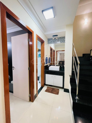 Imagem Casa com 5 Quartos à Venda, 300 m² em Parque Residencial Laranjeiras - Serra