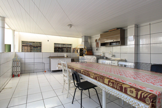 Imagem Sobrado com 3 Quartos à Venda, 280 m² em Guabirotuba - Curitiba Imagem Sobrado com 3 Quartos à Venda, 280 m² em Guabirotuba - Curitiba