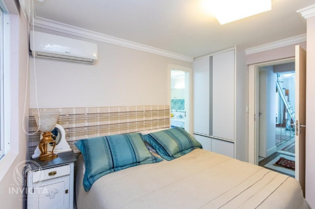 Imagem Cobertura com 4 Quartos à Venda, 270 m² em Centro - Balneário Camboriú Imagem Cobertura com 4 Quartos à Venda, 270 m² em Centro - Balneário Camboriú
