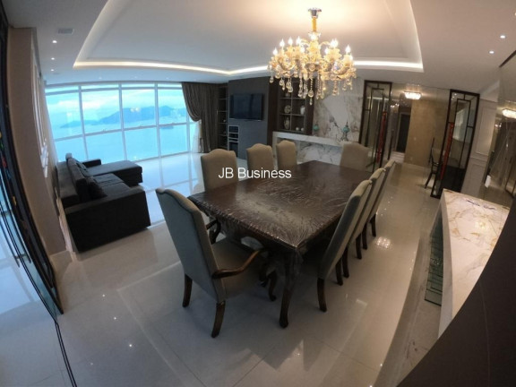 Imagem Imóvel com 4 Quartos à Venda, 234 m² em Centro - Balneário Camboriú Imagem Imóvel com 4 Quartos à Venda, 234 m² em Centro - Balneário Camboriú