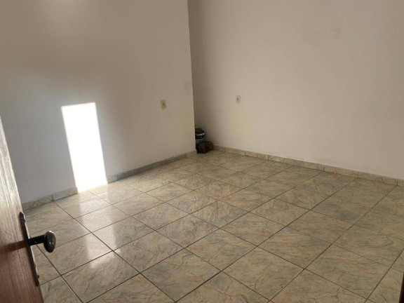 Imagem Casa com 1 Quarto para Alugar, 55 m² em Centro - Araruama