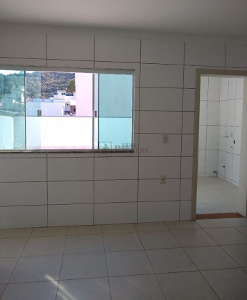 Imagem Sobrado com 3 Quartos à Venda, 130 m² em Ariribá - Balneário Camboriú