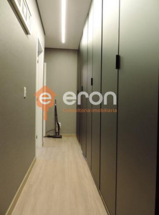 Imagem Apartamento com 3 Quartos à Venda, 118 m²
