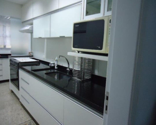 Imagem Apartamento com 3 Quartos à Venda, 140 m² em Pitangueiras - Guarujá Imagem Apartamento com 3 Quartos à Venda, 140 m² em Pitangueiras - Guarujá