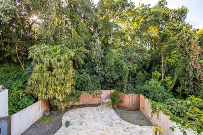 Imagem Casa com 4 Quartos para Alugar, 470 m² em Abranches - Curitiba Imagem Casa com 4 Quartos para Alugar, 470 m² em Abranches - Curitiba
