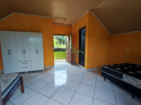 Imagem Chácara com 2 Quartos à Venda, 160 m² em Centro - Balneário Barra Do Sul Imagem Chácara com 2 Quartos à Venda, 160 m² em Centro - Balneário Barra Do Sul