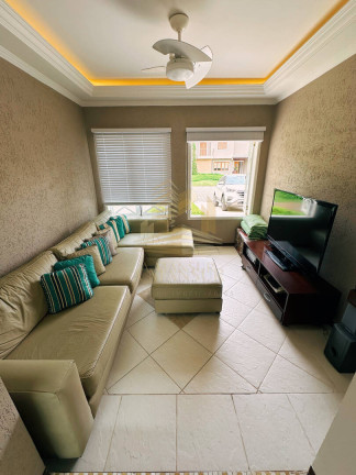 Imagem Casa com 4 Quartos para Temporada, 390 m² em Bertioga