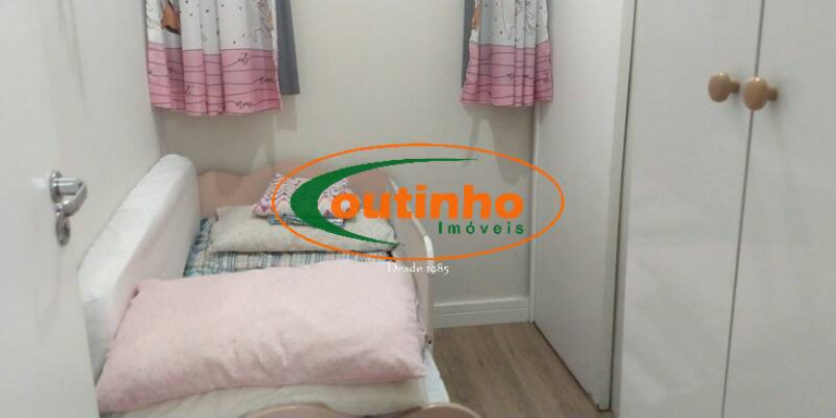 Imagem Apartamento com 2 Quartos à Venda, 74 m² em Tijuca - Rio De Janeiro Imagem Apartamento com 2 Quartos à Venda, 74 m² em Tijuca - Rio De Janeiro