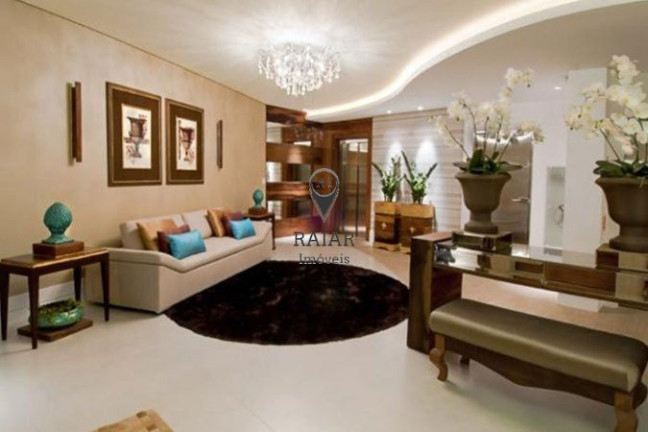 Imagem Apartamento com 3 Quartos à Venda,  em Centro - Balneário Camboriú