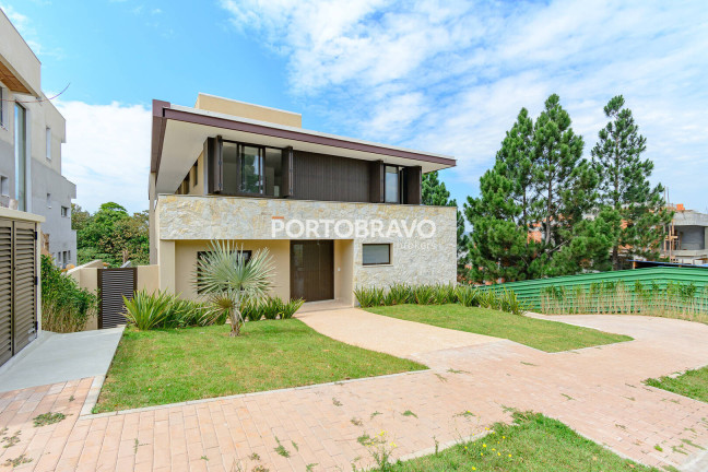 Imagem Casa com 5 Quartos à Venda, 649 m² em Granja Viana - Carapicuíba Imagem Casa com 5 Quartos à Venda, 649 m² em Granja Viana - Carapicuíba