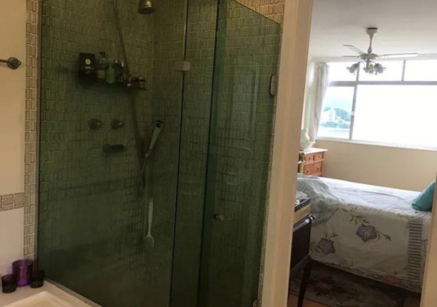 Imagem Imóvel com 4 Quartos à Venda, 166 m² em Icaraí - Niterói Imagem Imóvel com 4 Quartos à Venda, 166 m² em Icaraí - Niterói