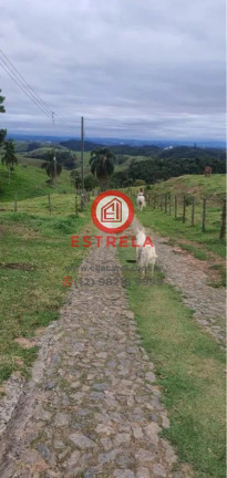 Imagem Imóvel com 3 Quartos à Venda, 1.089 m² em Bandeira Branca - Jacareí Imagem Imóvel com 3 Quartos à Venda, 1.089 m² em Bandeira Branca - Jacareí