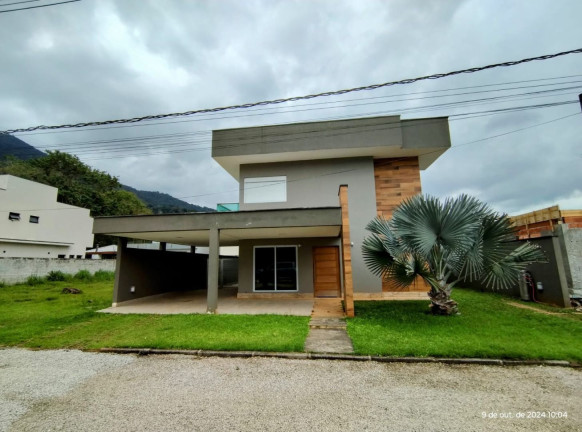 Imagem Sobrado com 4 Quartos à Venda, 205 m² em Condomínio Capitanias - Ubatuba Imagem Sobrado com 4 Quartos à Venda, 205 m² em Condomínio Capitanias - Ubatuba