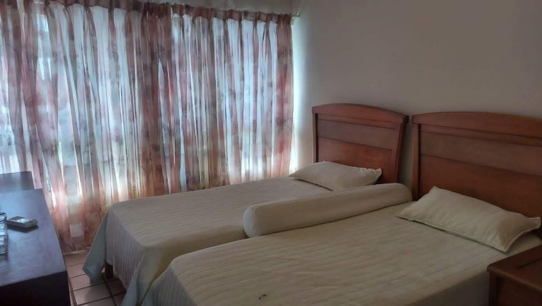 Imagem Imóvel com 4 Quartos à Venda, 267 m² em Graças - Recife