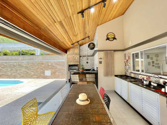 Imagem Casa com 5 Quartos à Venda, 240 m² em Recanto Impla - Carapicuíba Imagem Casa com 5 Quartos à Venda, 240 m² em Recanto Impla - Carapicuíba