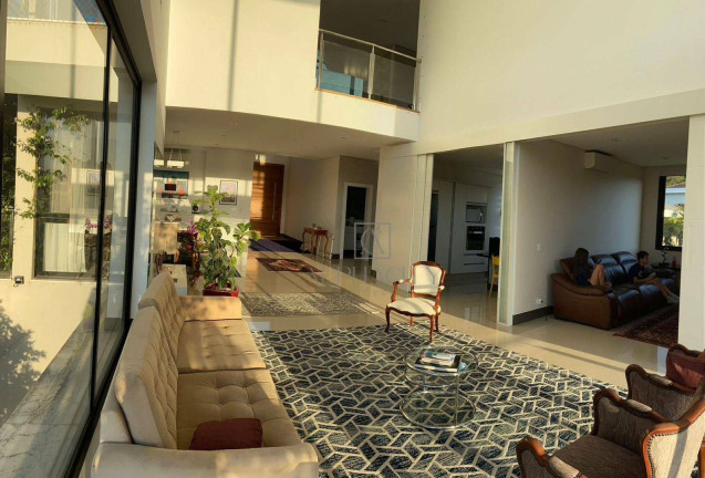 Imagem Casa com 4 Quartos à Venda, 470 m² em Alphaville - Santana De Parnaíba Imagem Casa com 4 Quartos à Venda, 470 m² em Alphaville - Santana De Parnaíba