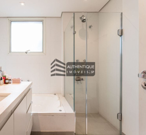 Imagem Apartamento com 3 Quartos à Venda, 151 m² em Itaim Bibi - São Paulo
