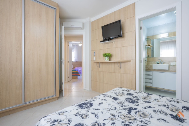 Imagem Apartamento com 3 Quartos à Venda, 92 m²