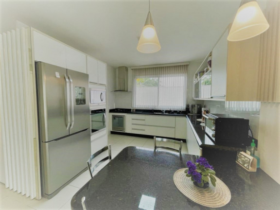 Imagem Casa com 3 Quartos à Venda, 387 m² Imagem Casa com 3 Quartos à Venda, 387 m²