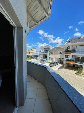 Imagem Casa com 3 Quartos à Venda, 160 m² em Passo Das Pedras - Porto Alegre Imagem Casa com 3 Quartos à Venda, 160 m² em Passo Das Pedras - Porto Alegre