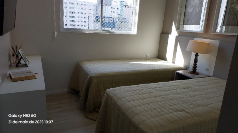 Imagem Apartamento com 3 Quartos à Venda, 130 m² em Centro - Balneário Camboriú Imagem Apartamento com 3 Quartos à Venda, 130 m² em Centro - Balneário Camboriú