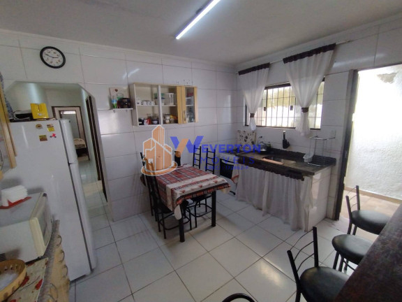 Imagem Casa com 2 Quartos à Venda, em Vila Loty - Itanhaém Imagem Casa com 2 Quartos à Venda, em Vila Loty - Itanhaém