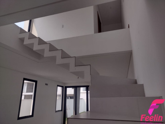 Imagem Casa com 3 Quartos à Venda, 146 m² em Campeche - Florianópolis Imagem Casa com 3 Quartos à Venda, 146 m² em Campeche - Florianópolis