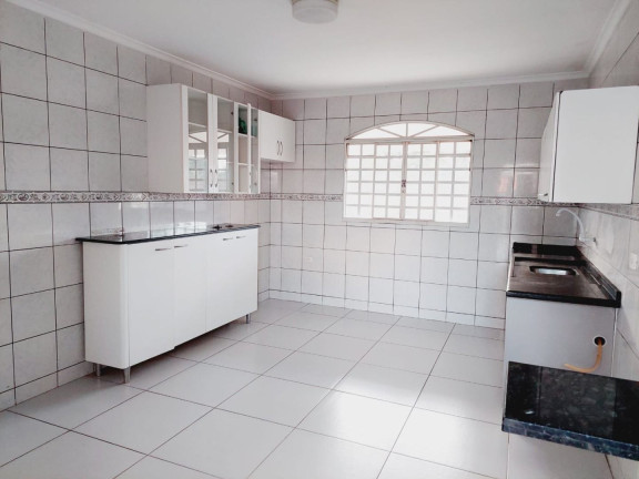 Imagem Casa com 4 Quartos à Venda, 320 m² em Conjunto Cafezal 4 - Londrina Imagem Casa com 4 Quartos à Venda, 320 m² em Conjunto Cafezal 4 - Londrina