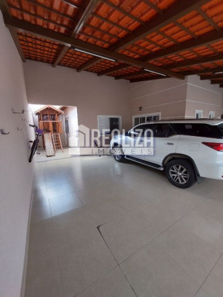 Imagem Casa de Condomínio com 3 Quartos à Venda, 200 m² em Vila Arquelau - Uberaba Imagem Casa de Condomínio com 3 Quartos à Venda, 200 m² em Vila Arquelau - Uberaba