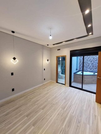 Imagem Casa com 3 Quartos à Venda, em Jardins - Bragança Paulista Imagem Casa com 3 Quartos à Venda, em Jardins - Bragança Paulista