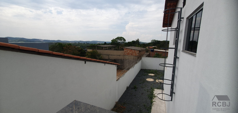Imagem Sobrado com 3 Quartos à Venda, em Melo Viana - Esmeraldas Imagem Sobrado com 3 Quartos à Venda, em Melo Viana - Esmeraldas