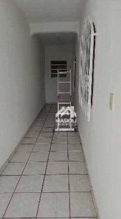 Imagem Casa com 5 Quartos à Venda, 100 m² em Glória - Vila Velha Imagem Casa com 5 Quartos à Venda, 100 m² em Glória - Vila Velha