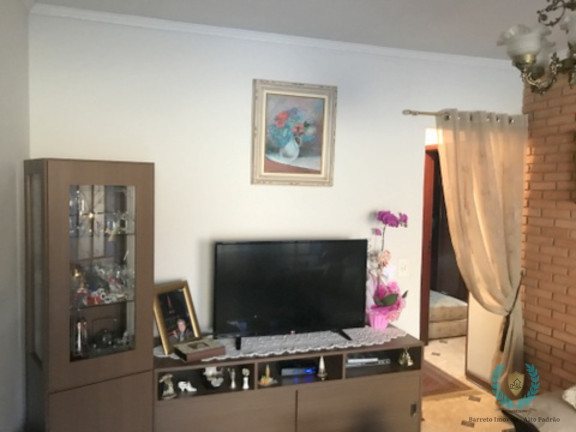 Imagem Casa com 3 Quartos à Venda, 220 m² em Centro - Mairinque Imagem Casa com 3 Quartos à Venda, 220 m² em Centro - Mairinque