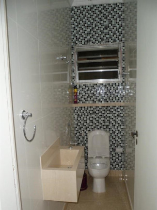 Imagem Sobrado com 3 Quartos à Venda, 188 m² em Jardim Piqueroby - São Paulo