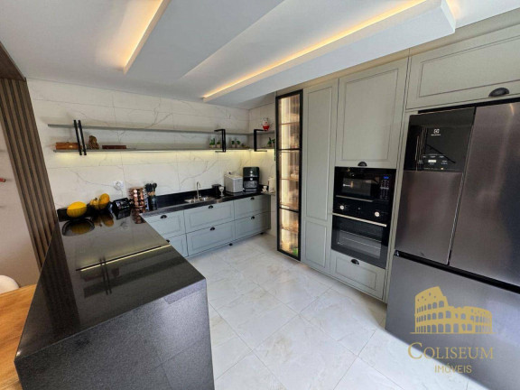 Imagem Sobrado com 3 Quartos à Venda, 140 m² em Vila Guilhermina - Praia Grande Imagem Sobrado com 3 Quartos à Venda, 140 m² em Vila Guilhermina - Praia Grande